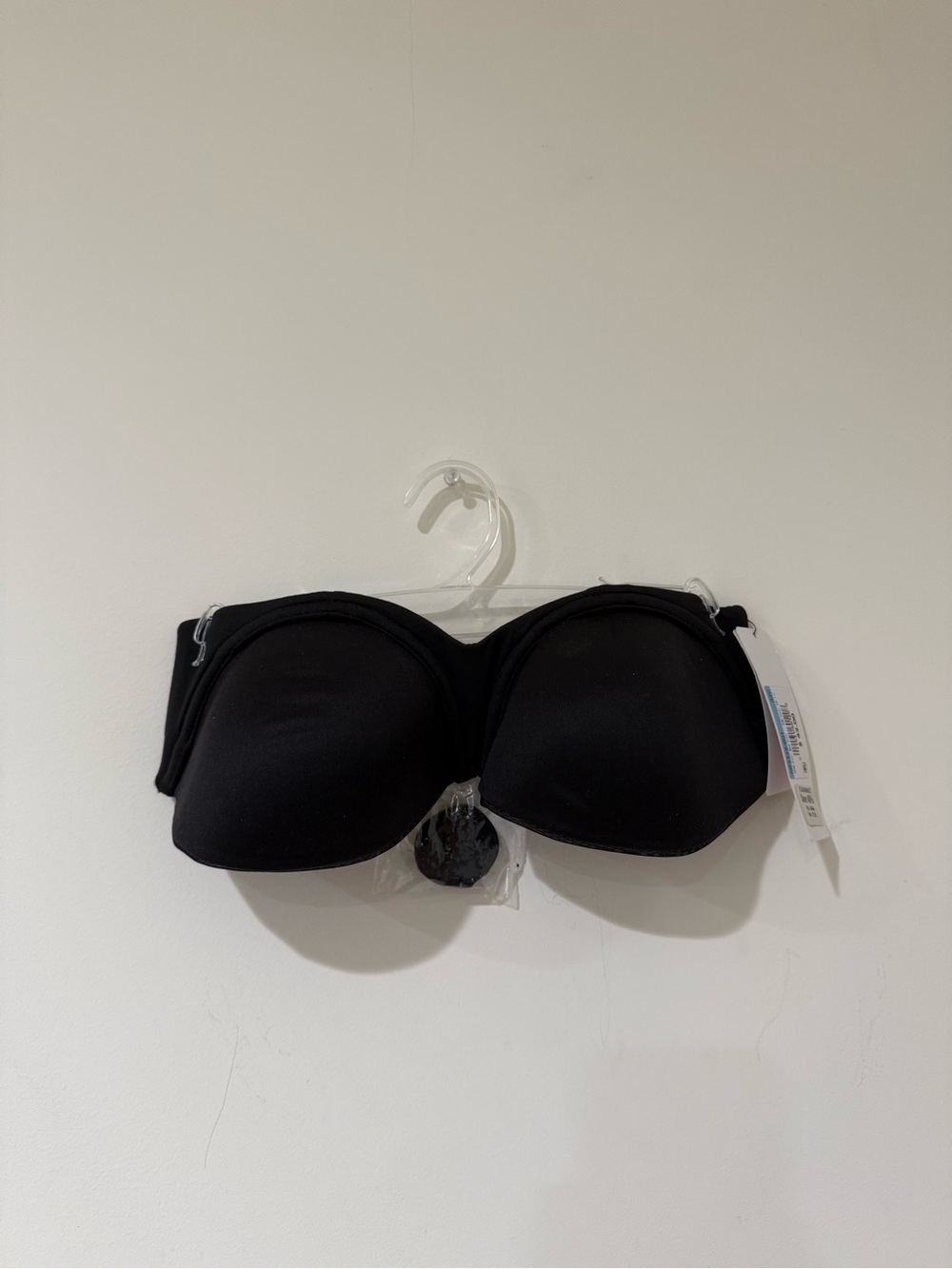 Calvin Klein QF5528 Constant Lightly Lined Strapless Bra 32C NWT